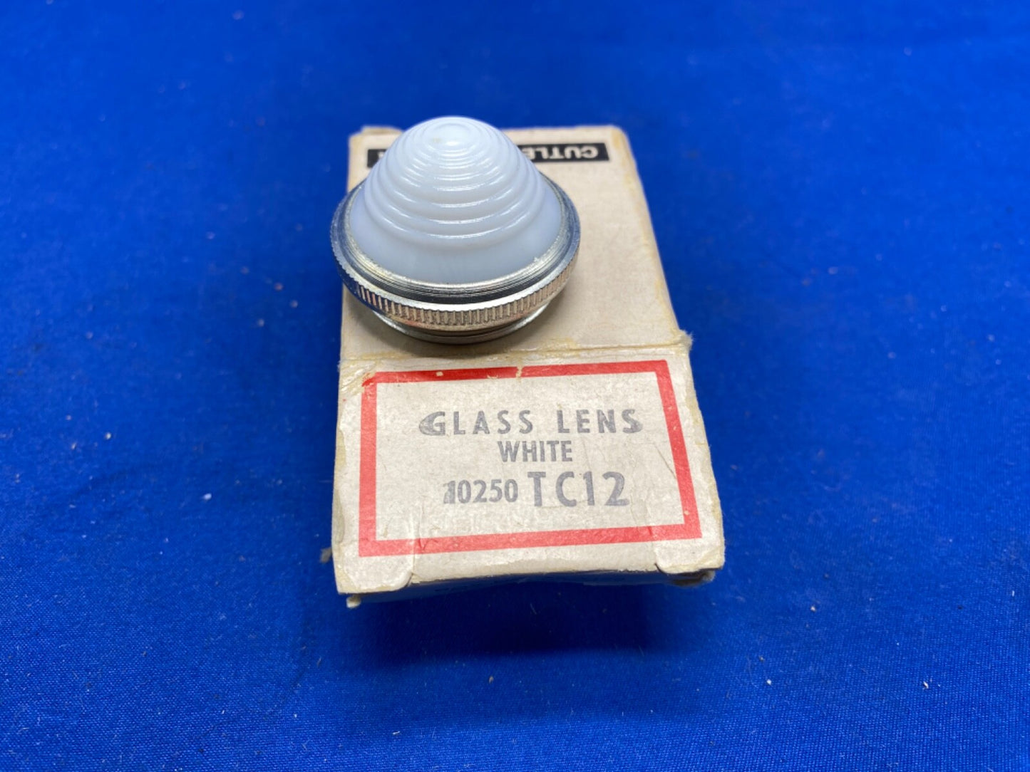 Cutler Hammer white glass lens 10250TC12