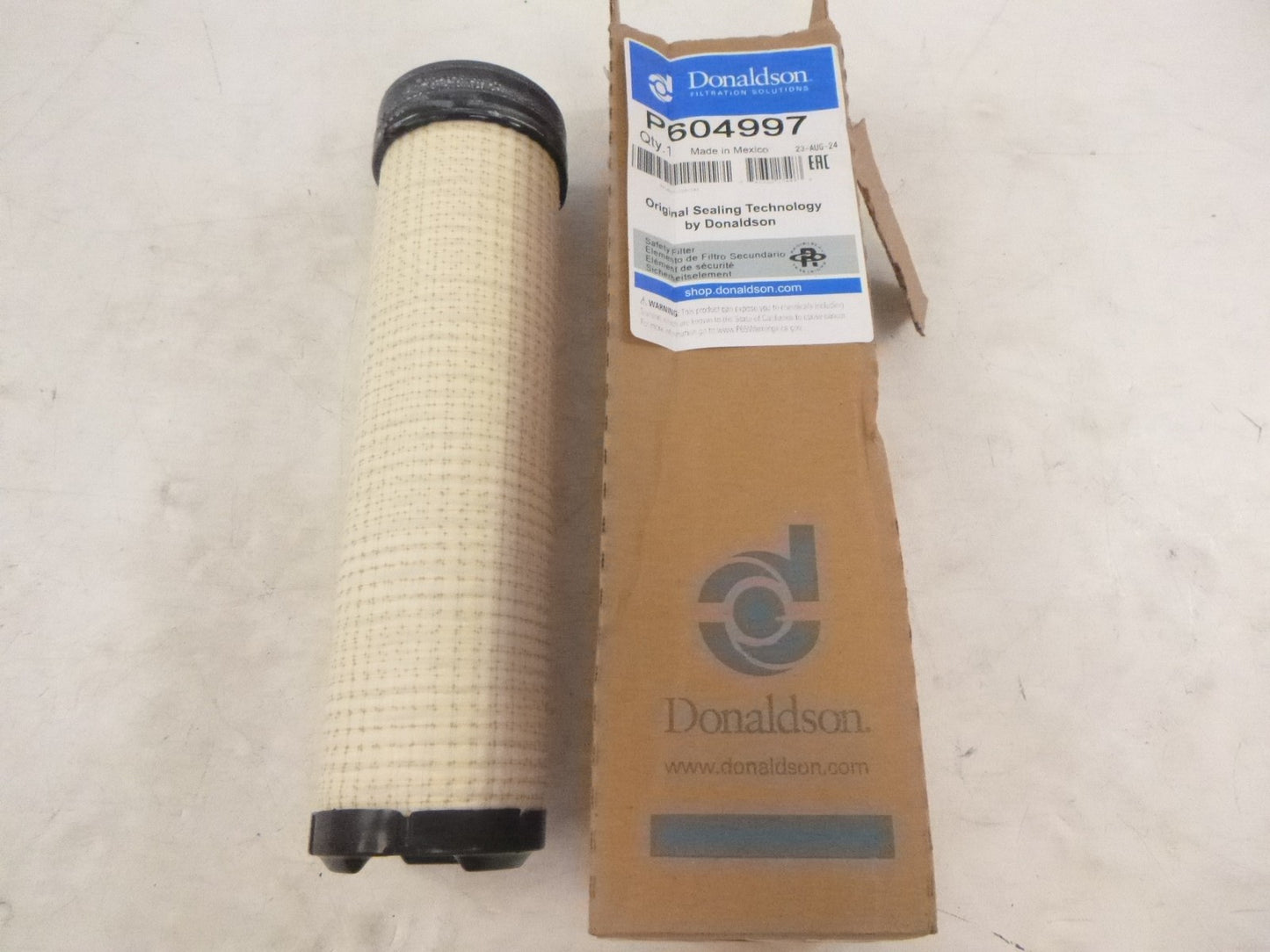 Donaldson Radial Seal Air Safety Filter P604997 Toyota Forklift 17744-U3330-71