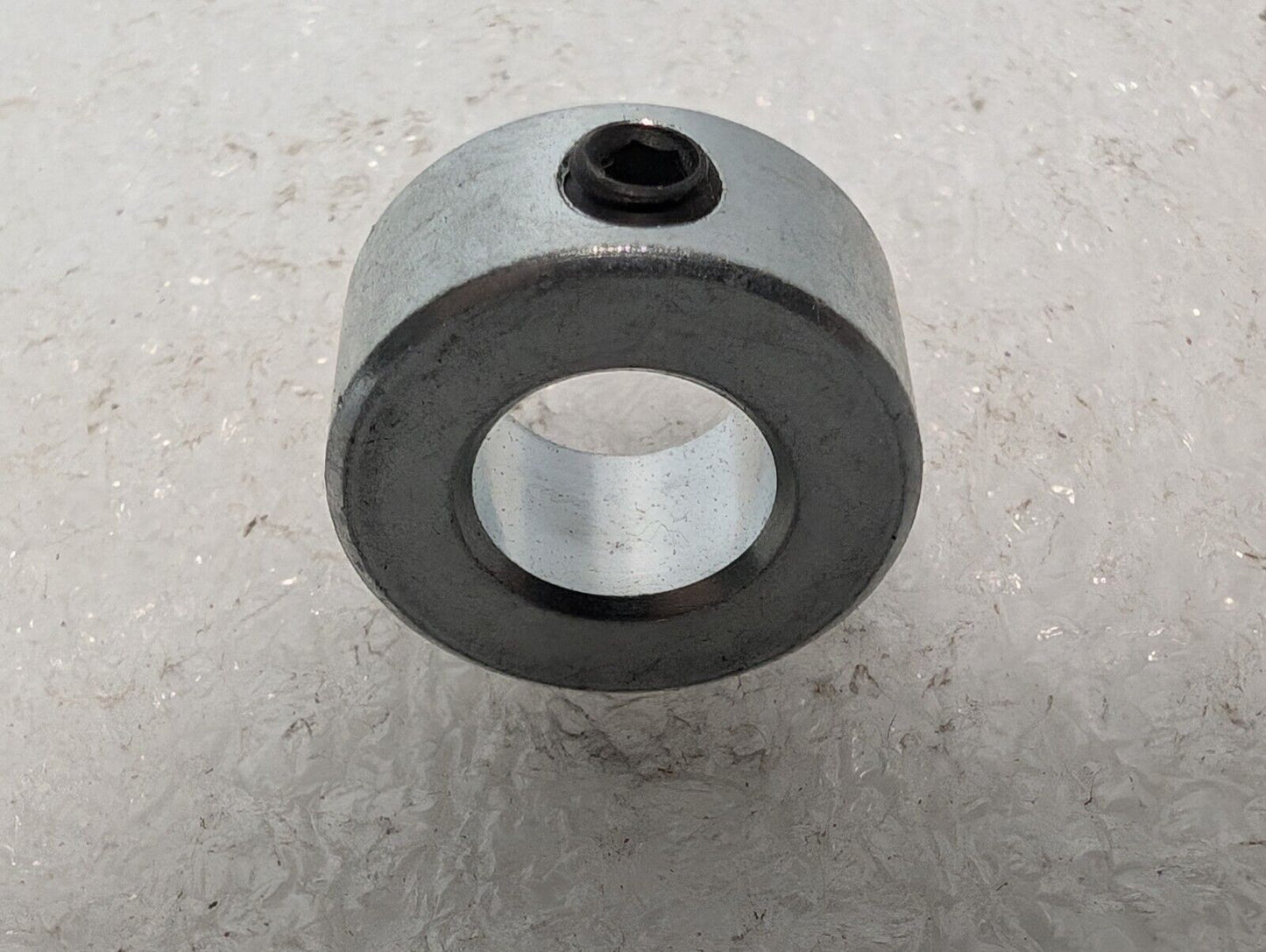 Lot of 4 (Brand Unknown) 1/2 Steel Shaft Locking Collars