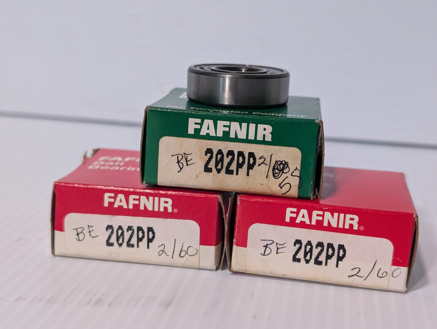 Lot of 3 Fafnir 202PP Radial Deep Groove Ball Bearings & Returns
