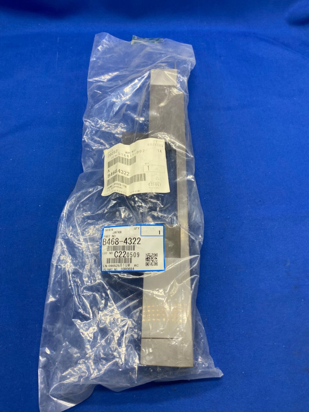 Ricoh OEM copier B468-4322 front jogger fence