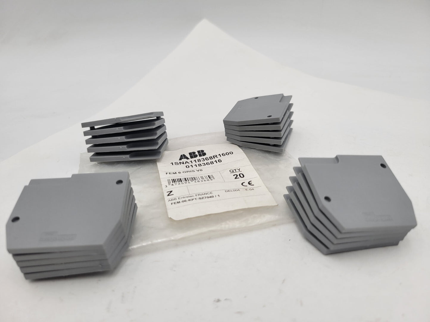 20PC Lot Entrelec FEM6 Terminal Block End Cap Barrier Sections Spacing 2.8 mm