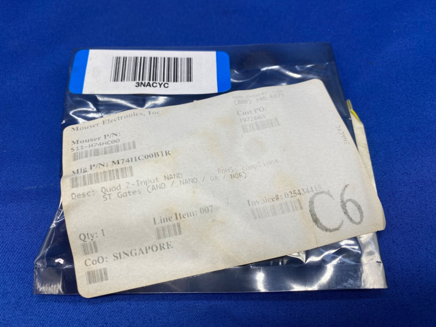STMicroelectronics M74HC00 quad 2-input NAND gates high speed CMOS