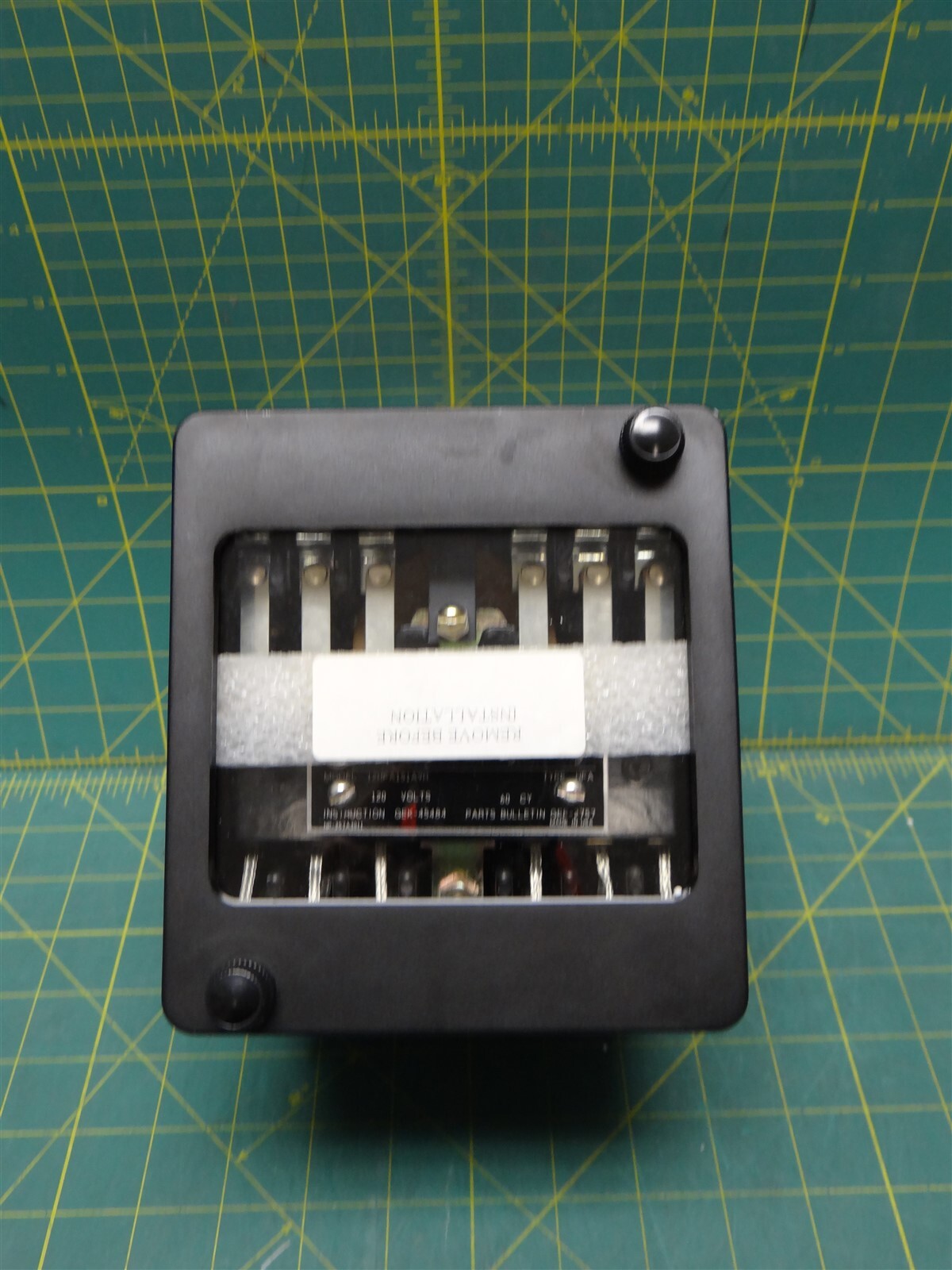 General Electric 12HFA151A9H Type HFA Multicontact Auxiliary Relay