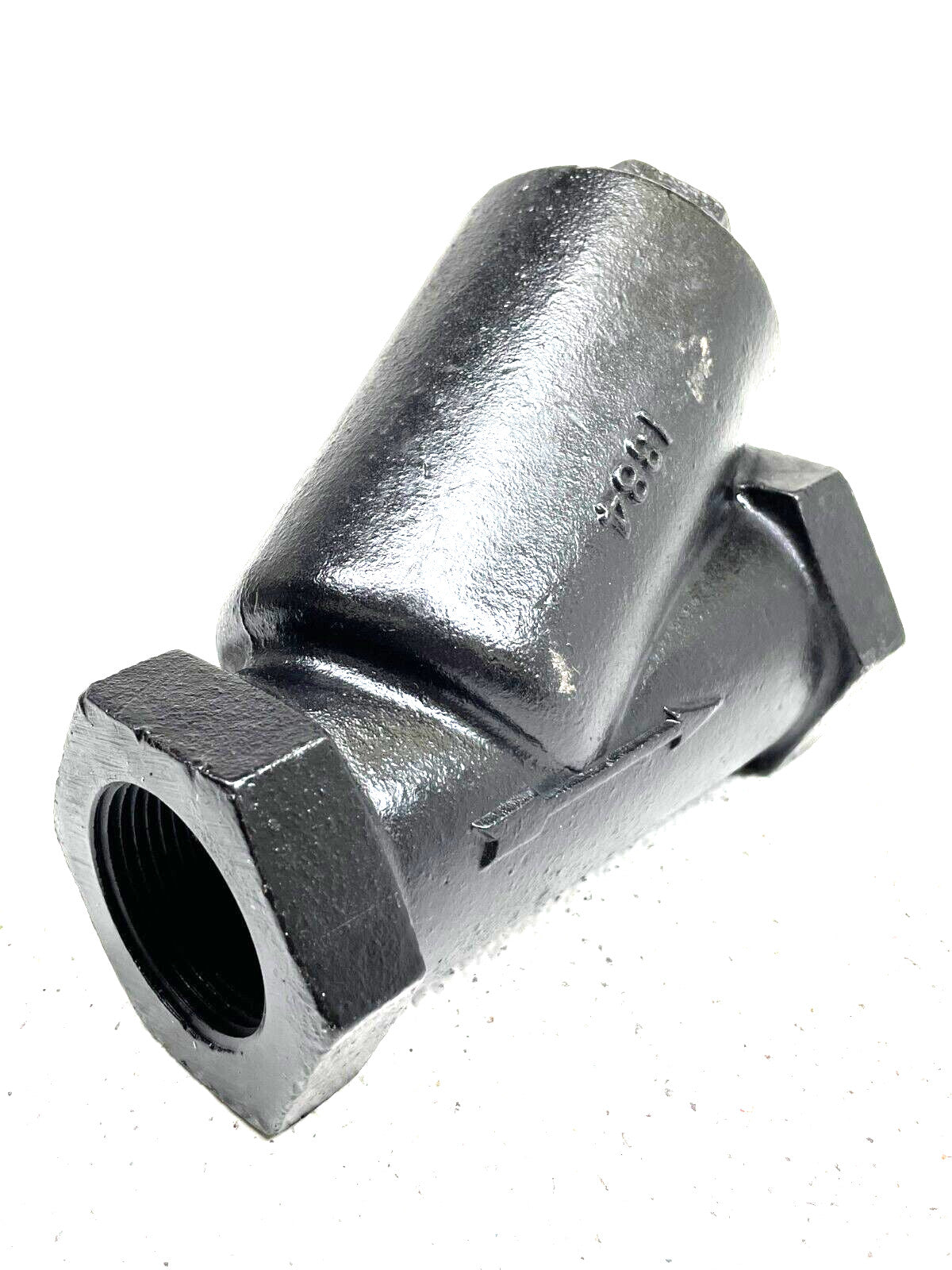 TRANE Cast Iron Wye Y Strainer Valve 1-1/4" Threaded NPT Ends 1/32" Perf Screen