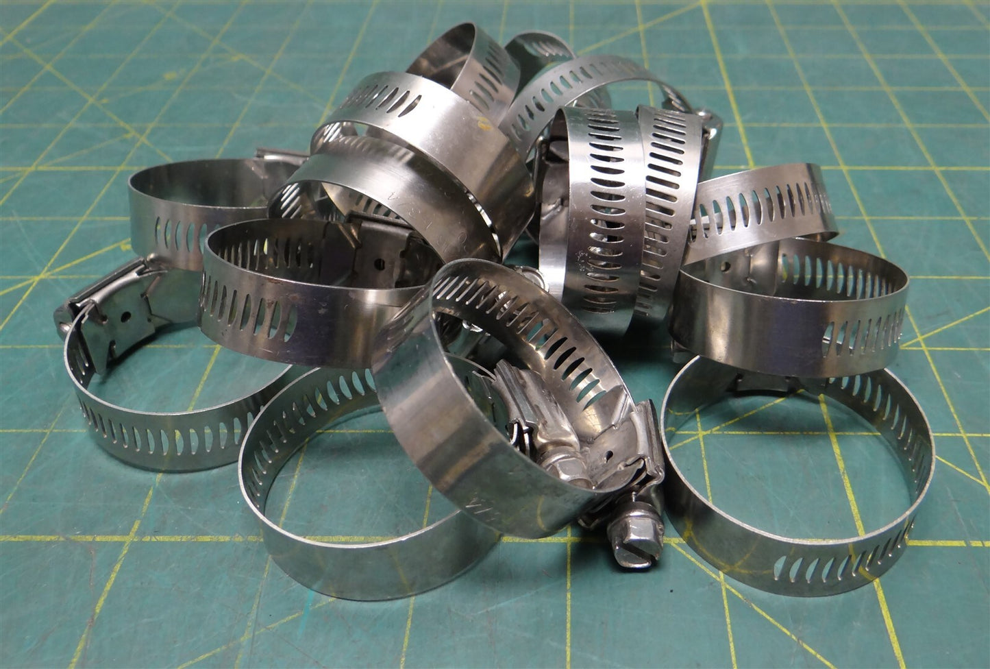 (Qty: 16) SAE #20 13/16-1-3/4" Stainless Steel Hose Clamp 21-44mm 1/2" Width