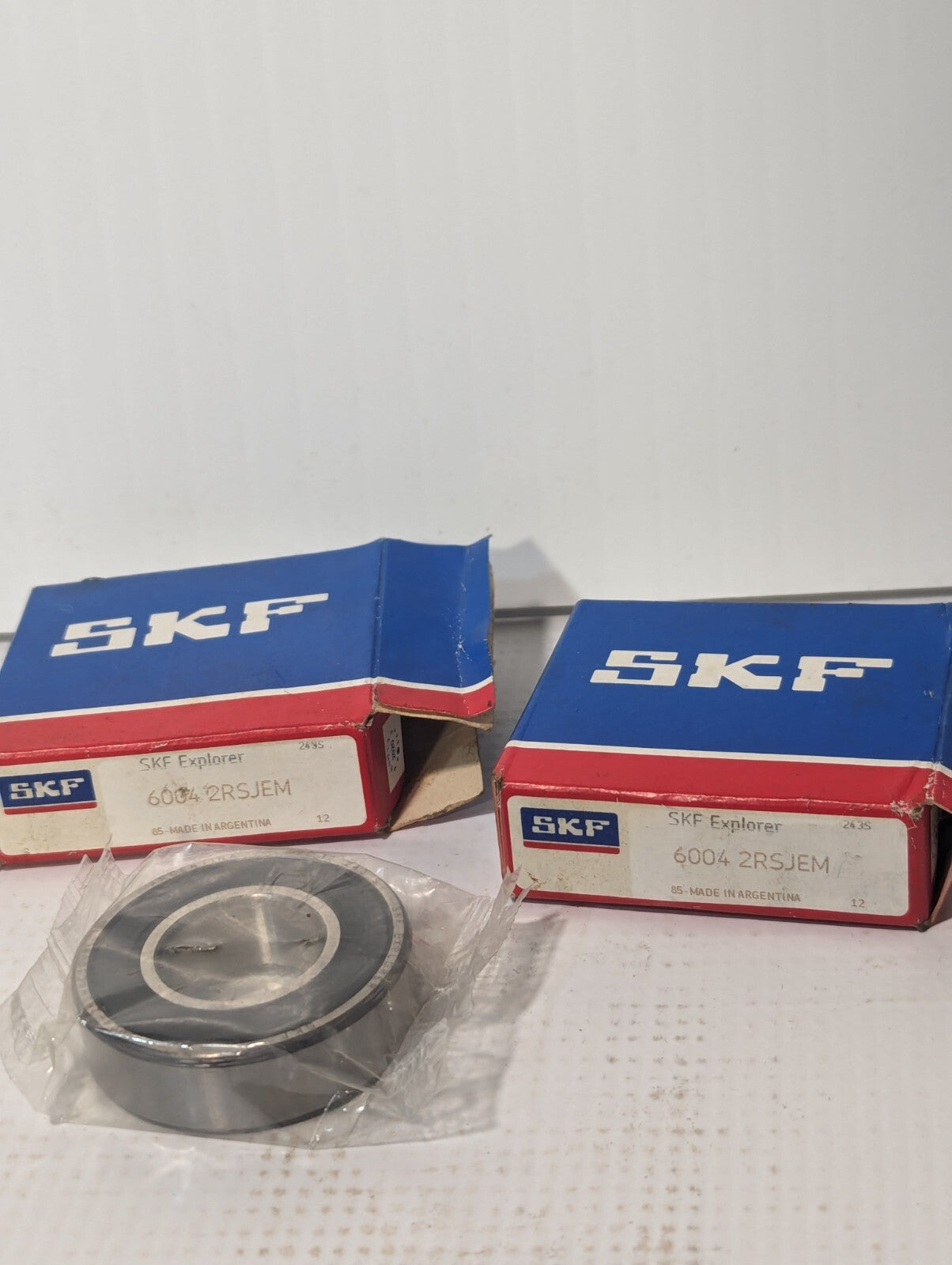 Lot of 2 SKF 6004-2RSJEM Deep Groove Ball Bearings, ID-20mm, OD-42mm, W-12mm