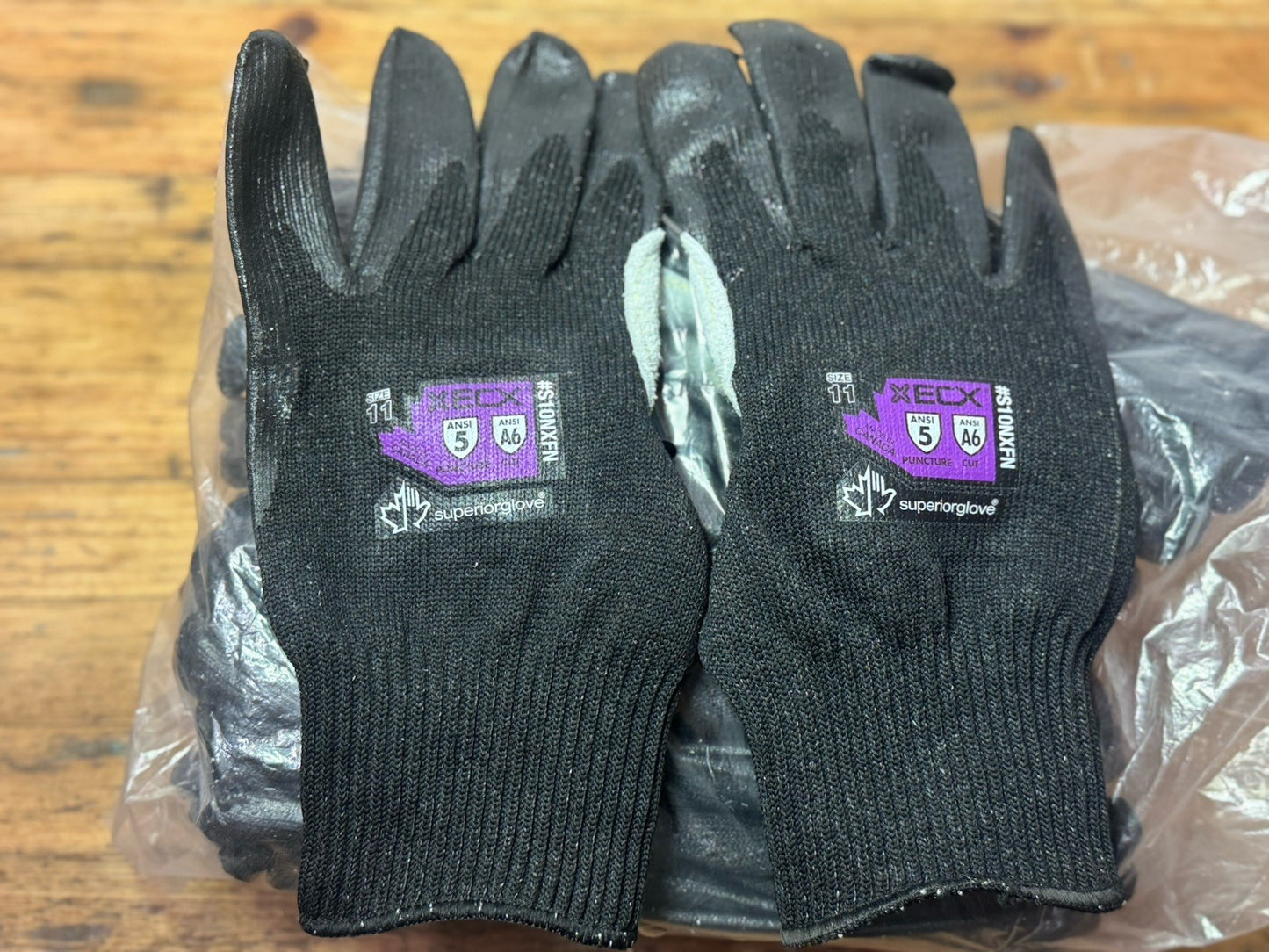 12 Pair Superior Glove S10NXFN Cut Resistance Size 11 Emerald CX