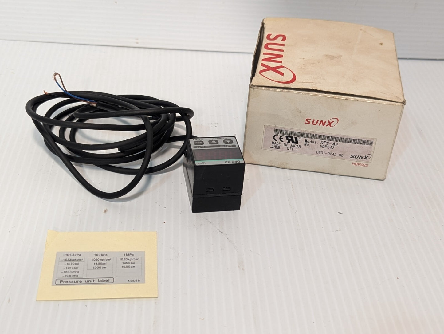 SUNX DP2-42 High Performance Digital Pressure Switch, UDP242 (upto 1.000 Mpa)