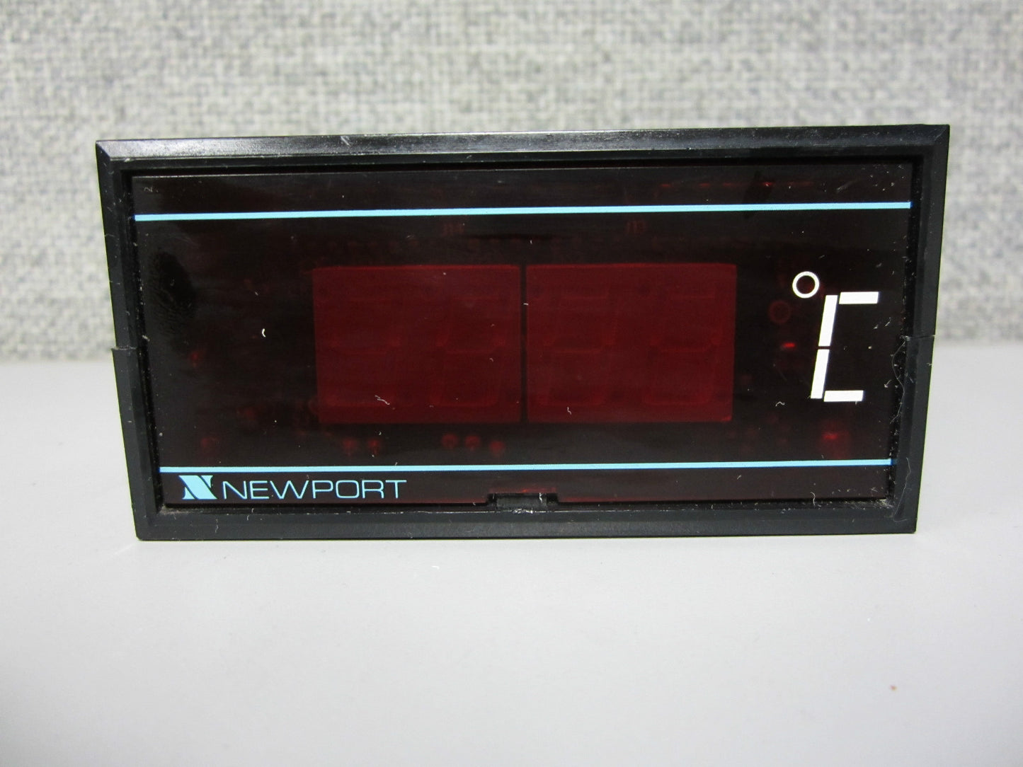 Newport 268-TC2 Digital Pyrometer Thermometer 4.5W