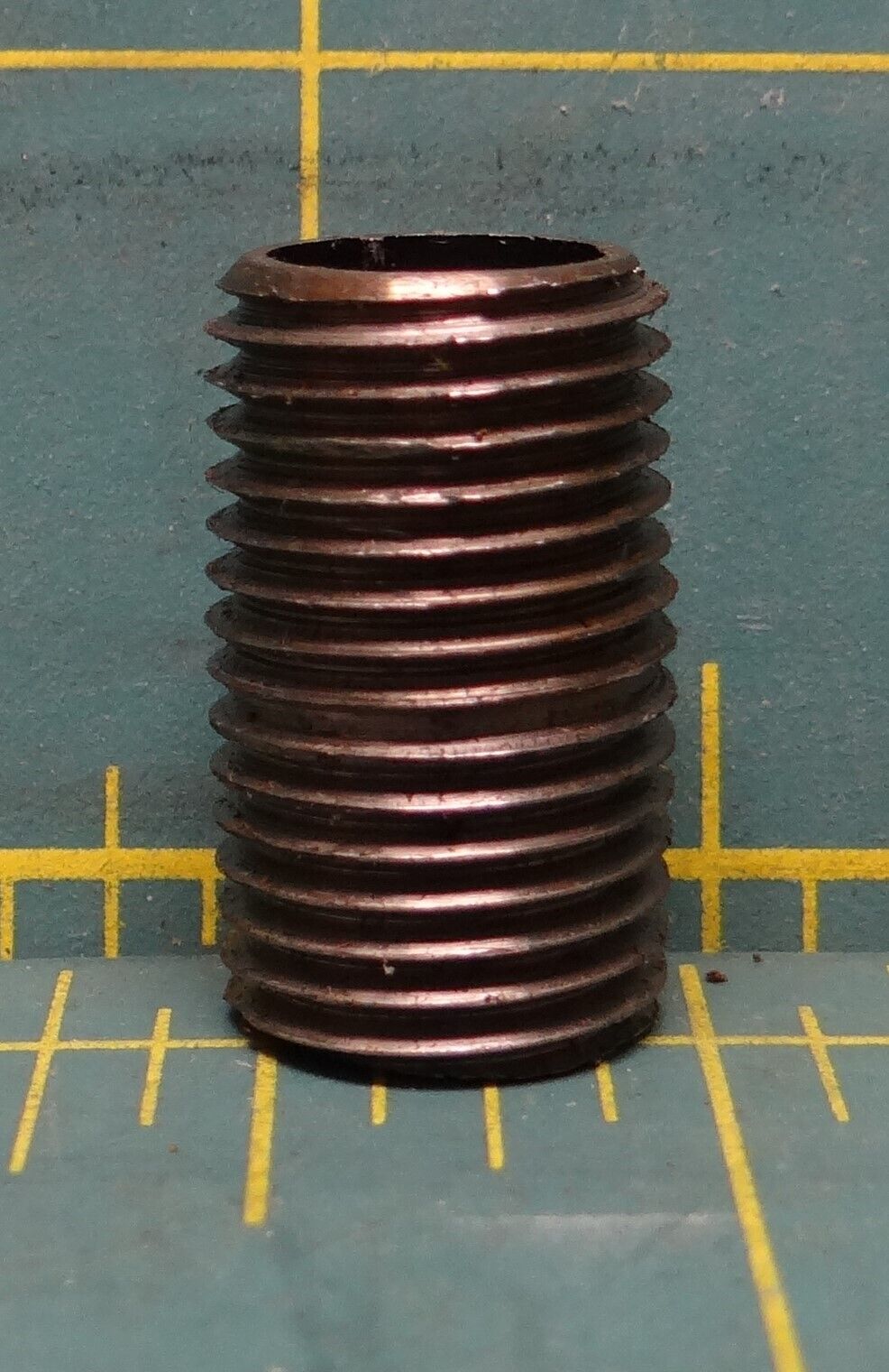 1/4" MNPT x 7/8" L Steel Hot Dipped Galvanized Pipe Nipple, Fitting, Connector
