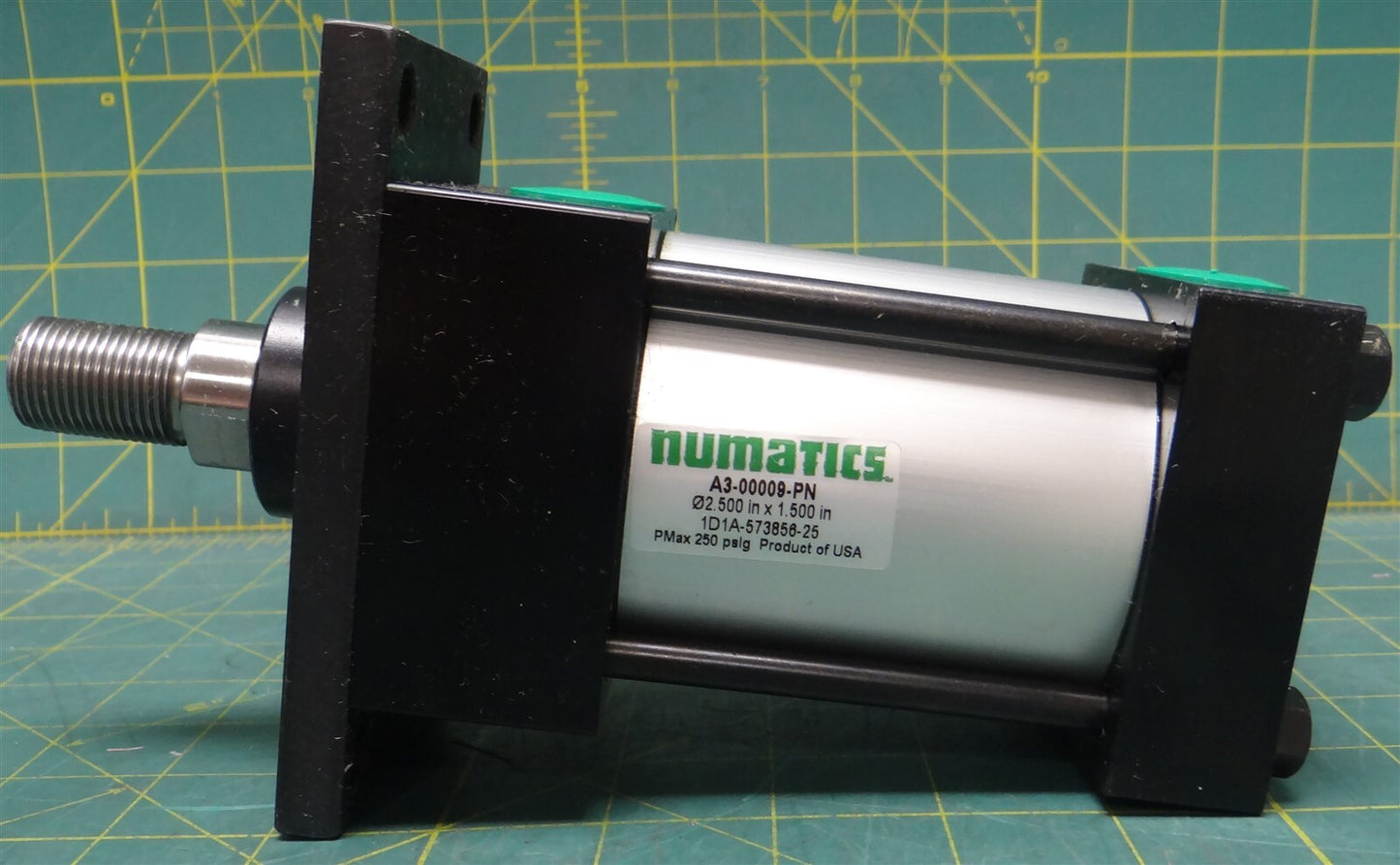 Numatics Tie Rod Air Cylinder A3-00009-PN 2.5" Bore 3" Width 5" Stroke Length