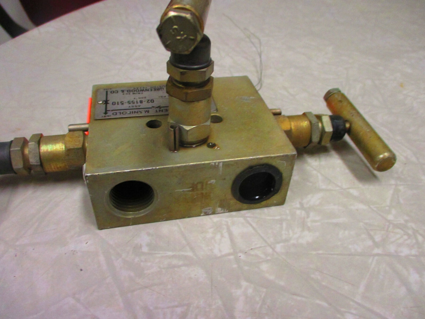 Anderson Greenwood M1VC-4 3-Valve Differential Pressure Manifold M1 1/2" FNPT