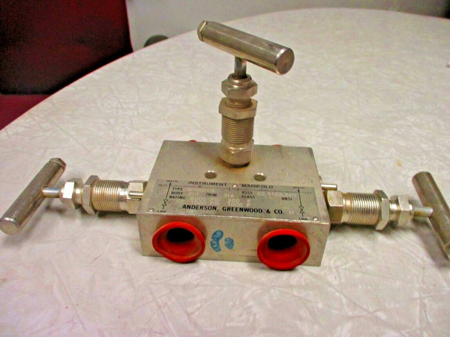 Anderson Greenwood M1HIS-4 3-Valve Differential Pressure Manifold M1 1/2" FNPT