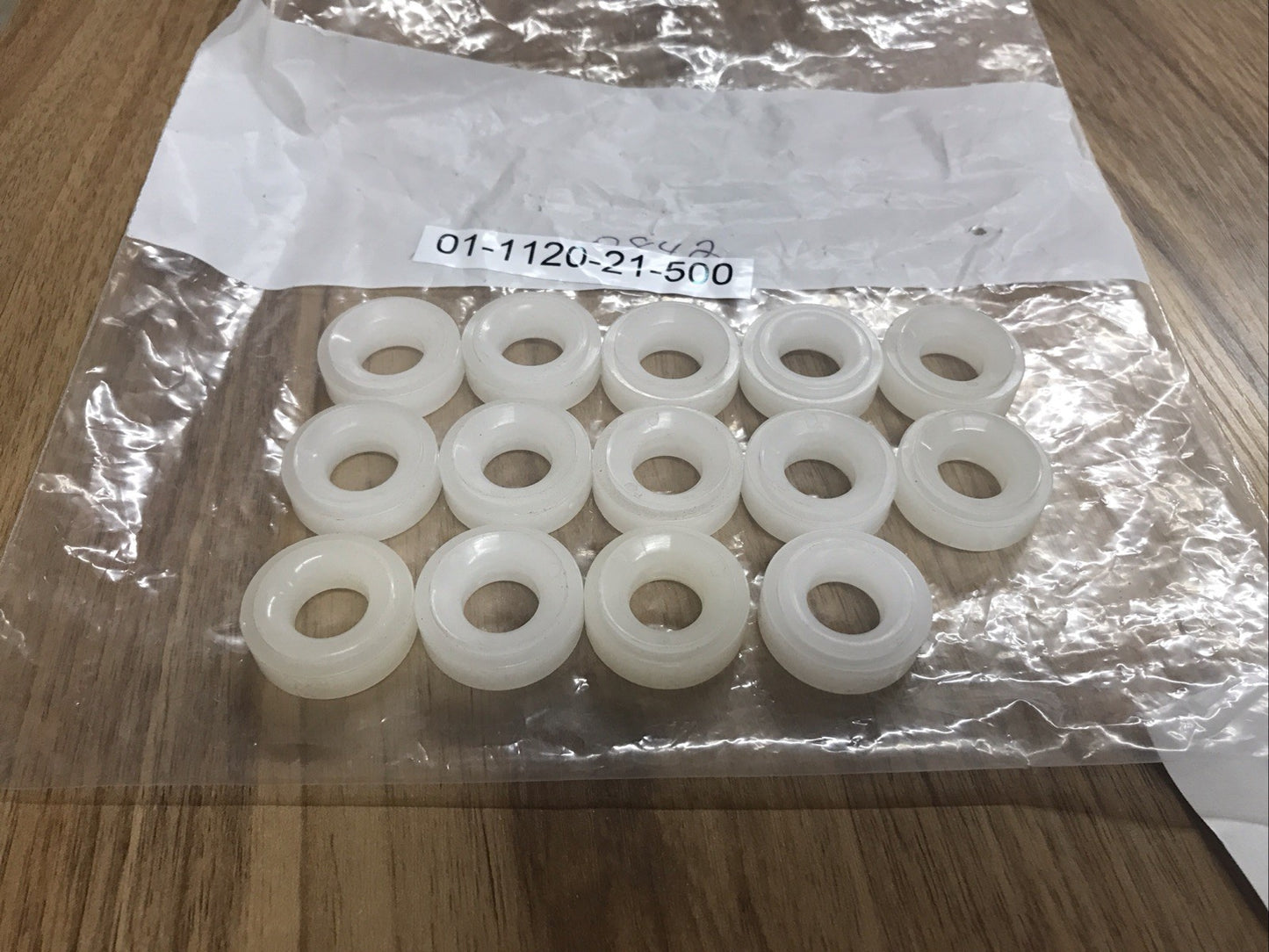 Wilden 01-1120-21-500 Seat Valve 01112021500 Lot Of 14