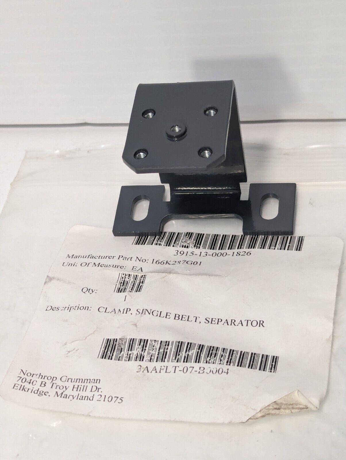 3915-13-000-1826 166K287G01 Single Belt Separator Clamp