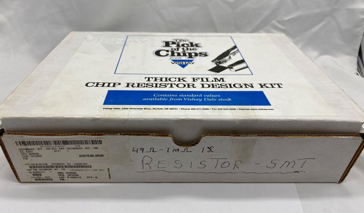 Vishay Thick Film Chip resistor Kit 6, CRCW0603-KIT-106000, qty 100 of each size