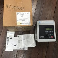 ALLEN BRADLEY 1305-BA01A-HA2 AC DRIVE SER C OUTPUT 380-460VAC 1.3A 0.37KW/0.5HP