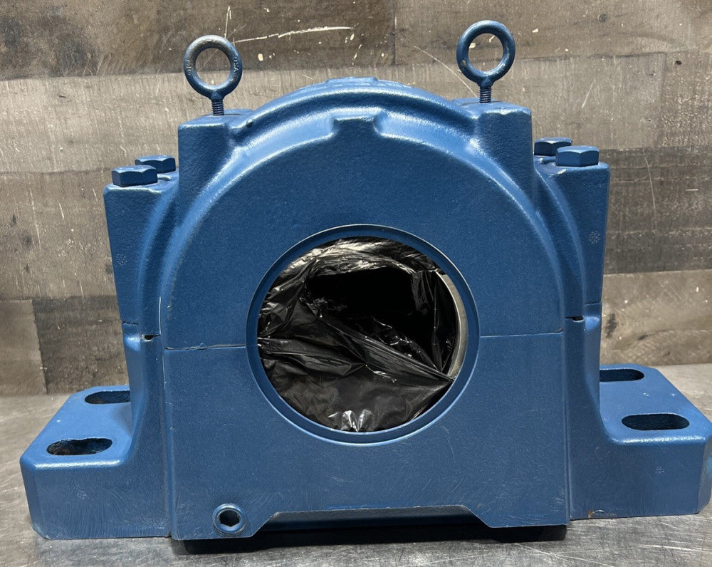 SKF SAF 532 Pillow Block Housing Nos Surplus