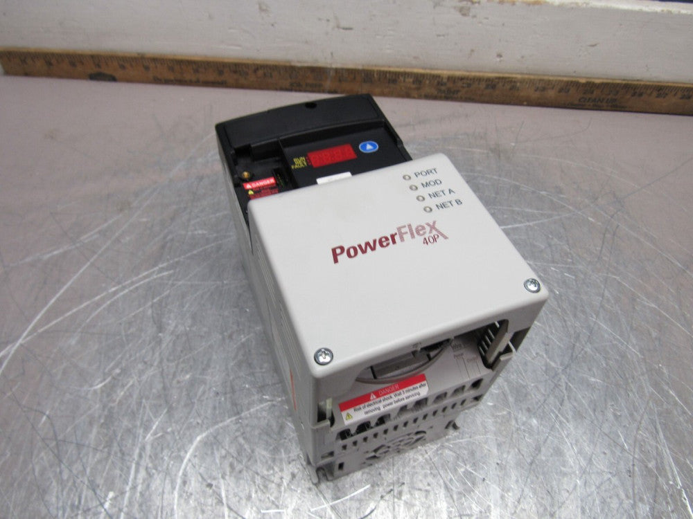 ALLEN BRADLEY POWERFLEX-40P 22D-D2P3N104 SER-A 1HP 480V XLNT USED TAKEOUT !!