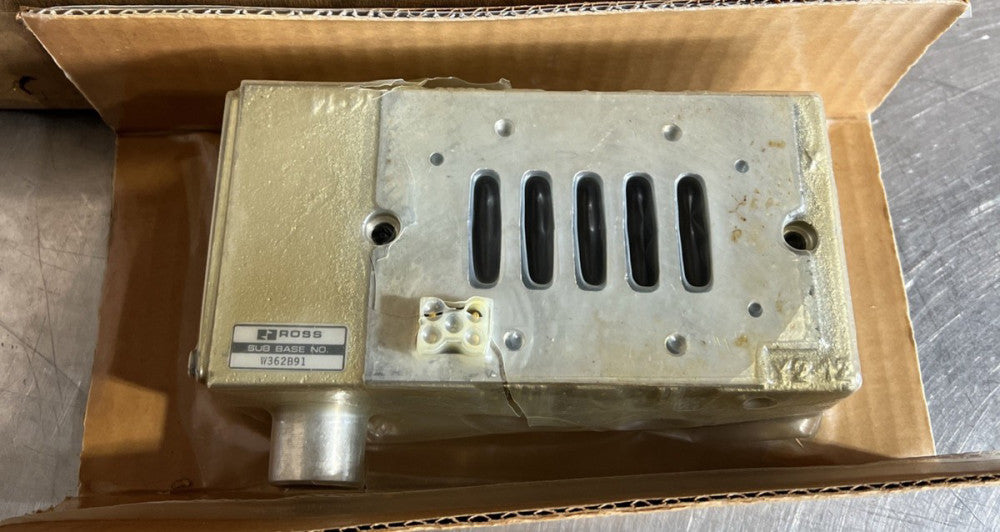 ROSS CONTROLS W362B91 SUB-BASE Nos Surplus