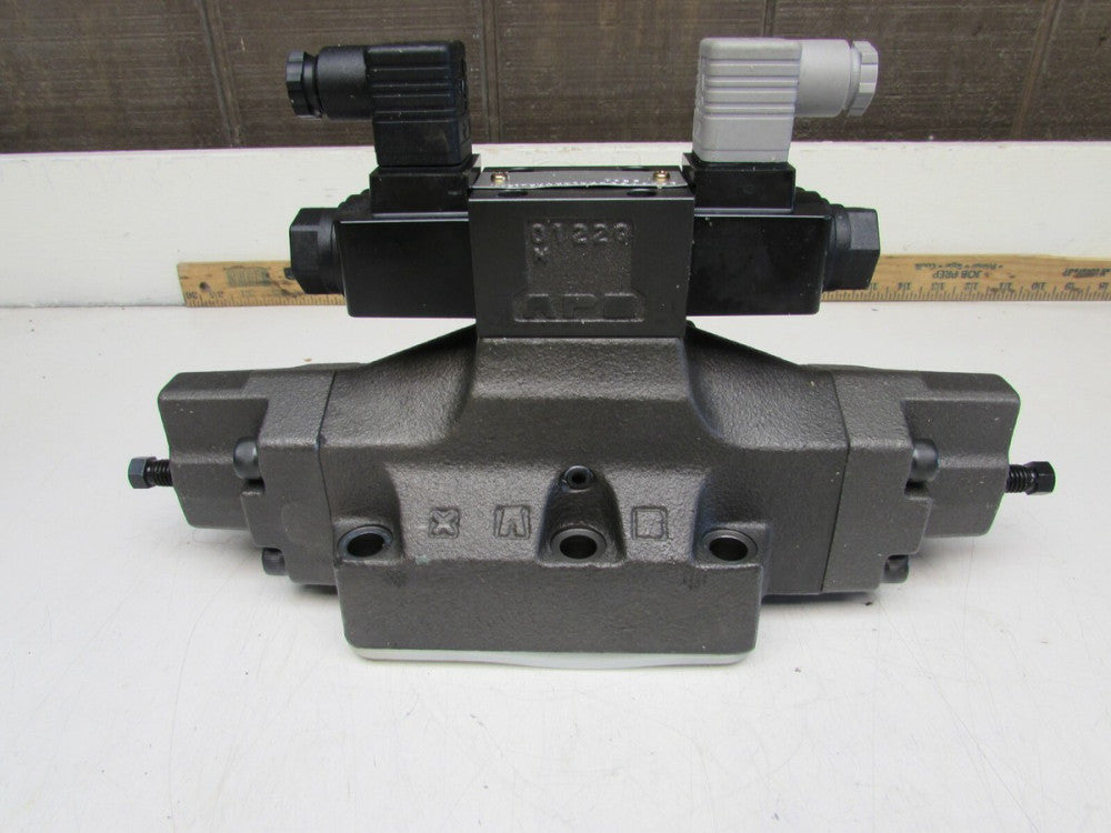 YUKEN DSHG-06-3C2C-1C2-T-R2A-120N , DIRECTIONAL VALVE, NEW! MAKE OFFER!