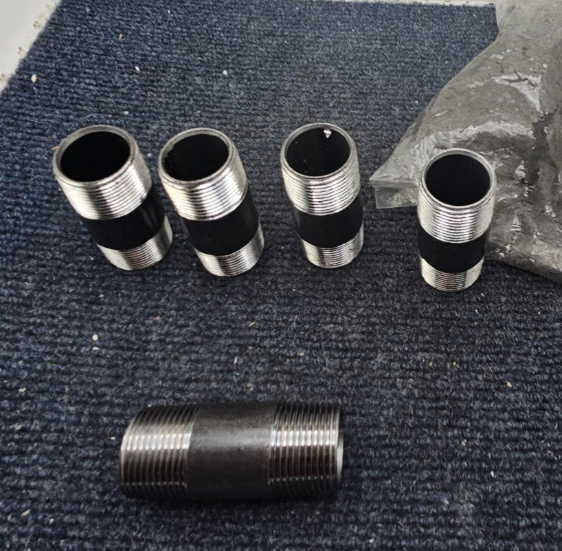 (QTY 5) Threaded Black Steel Pipe Nipple 2.5"