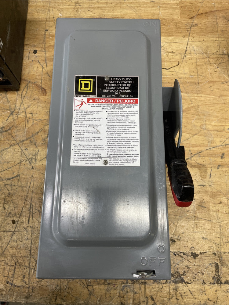 Square D HU361 30A 600V Heavy Duty Non-Fusible  Switch - NEW NO BOX OLD STOCK