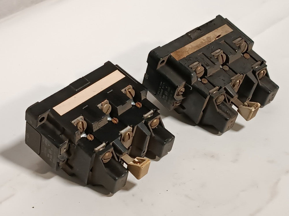 (2) Allen-Bradley 815-B0V15 Thermal Overload Relay Series K 600VAC
