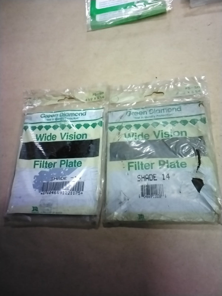 LOT of 2 NASCO GREEN DIAMOND FS-5H Filter Plate Shade 14 4-1/2" x 5-1/4", Sealed