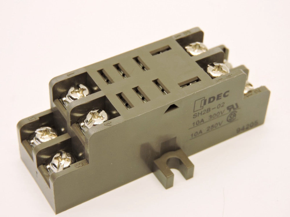 LOT of 10 IDEC SH2B-02 8-Blade Panel Mounting Relay Socket 10A 250V/300V SH Ser.