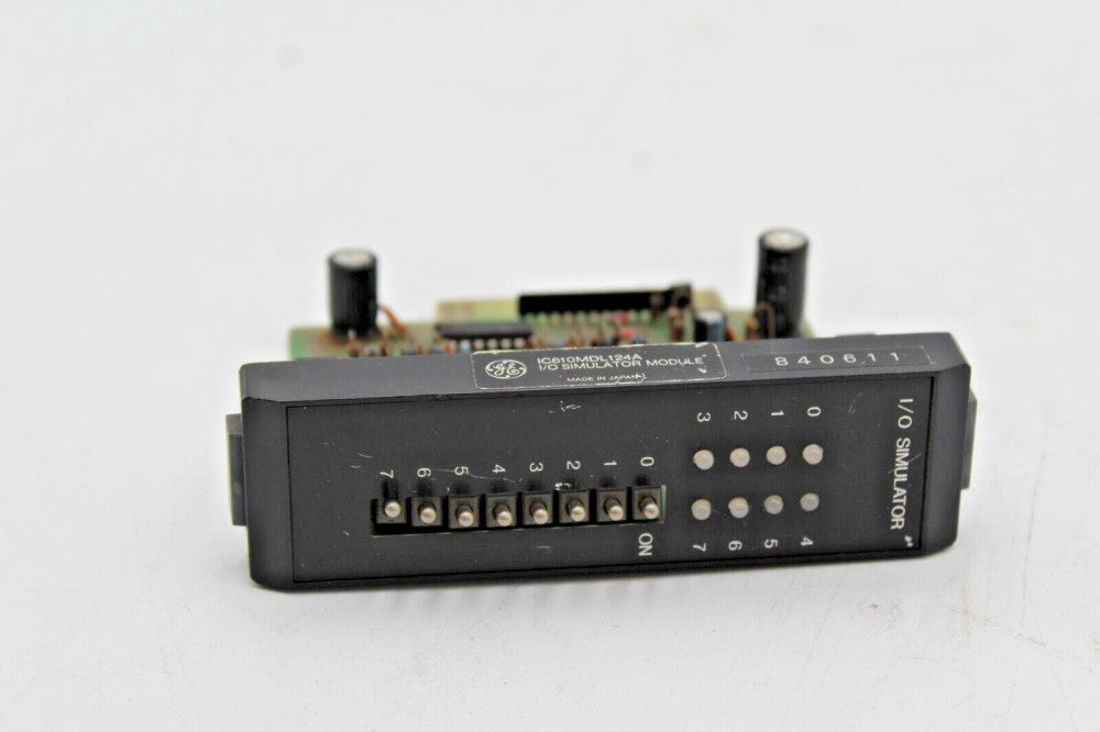 GE FANUC IC610MDL124A I/O SIMULATOR MODULE