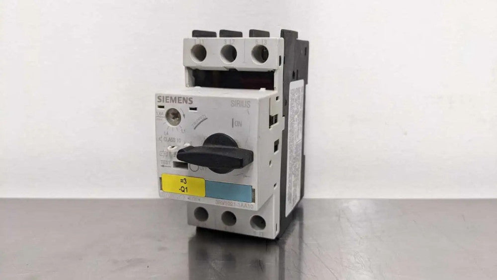 Siemens 3RV1021-1AA10 Circuit Breaker Motor Protector 208-230/460/575VAC S0