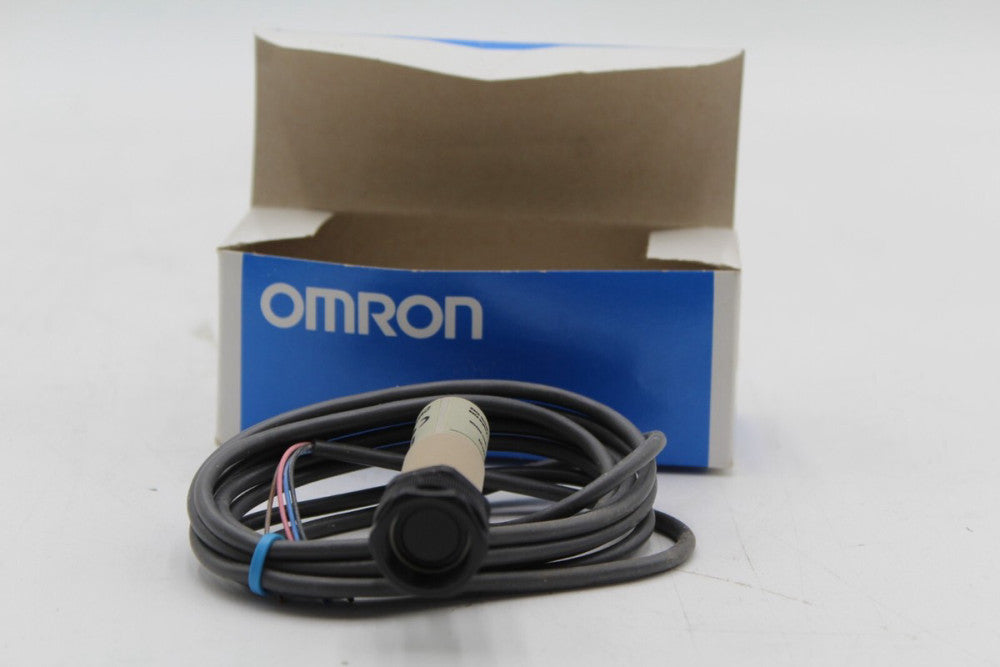Omron E3F2-DS30C4 Proximity Switch Sensor