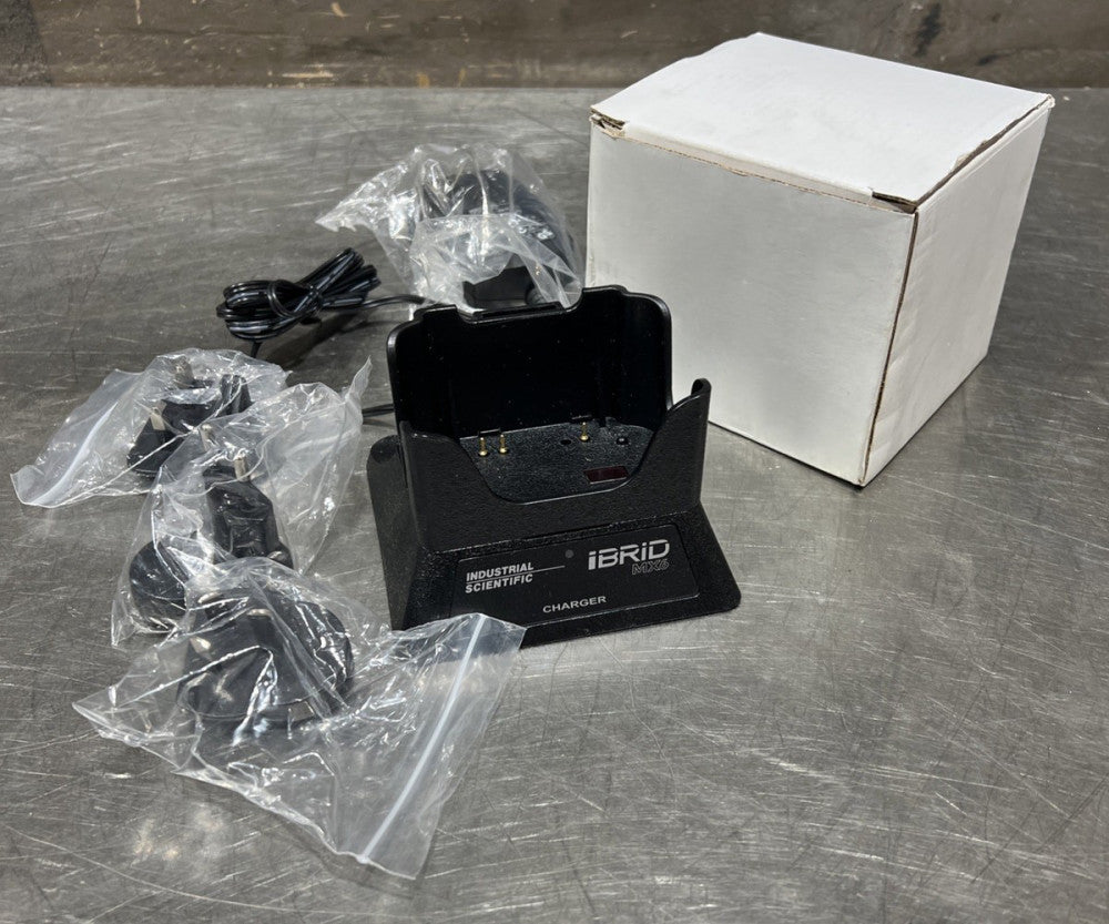 Industrial Scientific 18106971 Battery Charger, 12Vdc Nos Surplus