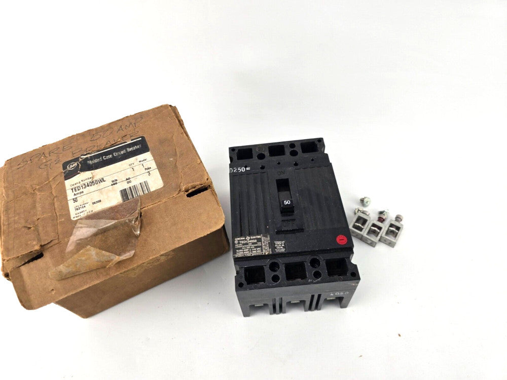 NOS General Electric GE TED134050 50A 3P 480V Bolt-On Molded Circuit Breaker