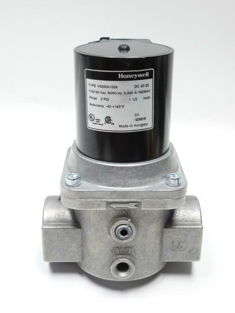 Honeywell V4295A1056 120v Solenoid Gas Valve N.C. 1-1/2" NPT 2 PSI