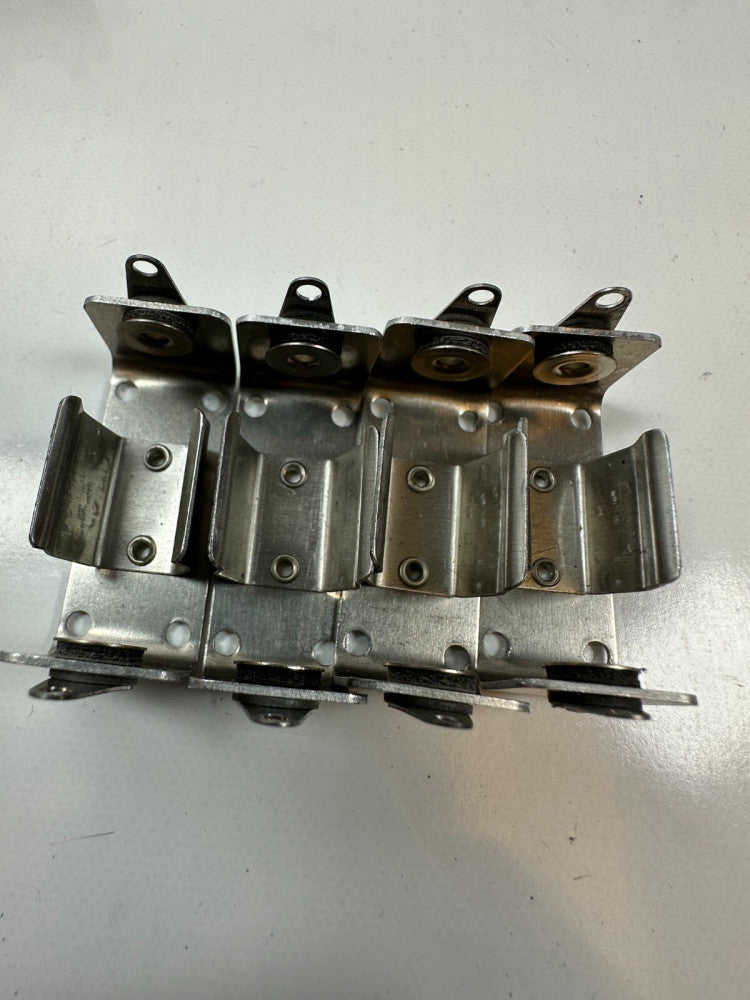 Keystone Electronics 1103 1/2AA Holder Soldier Lug Aluminum Rivet Mount - NEW