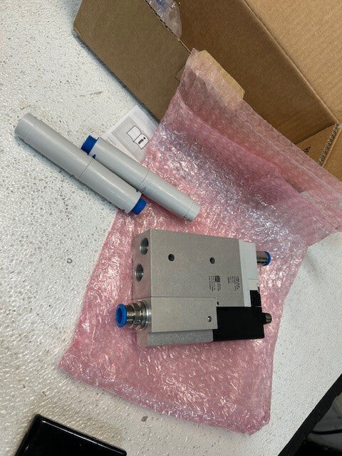 FESTO OVEM-30-H-C-QO-CE-N-1P VACUUM GENERATOR  (KB)