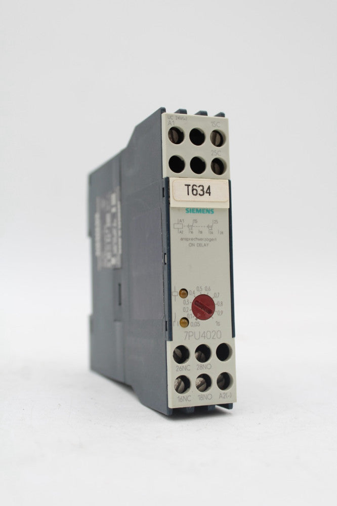 Siemens 7PU4020-0BB30 Electronic Time Delay Relay