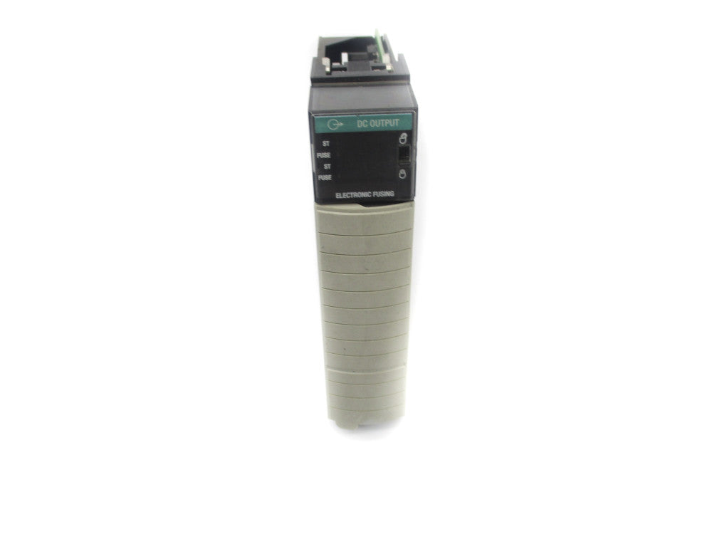 ALLEN BRADLEY 1756-OB16E SER. A F/W 3.3 NSNP