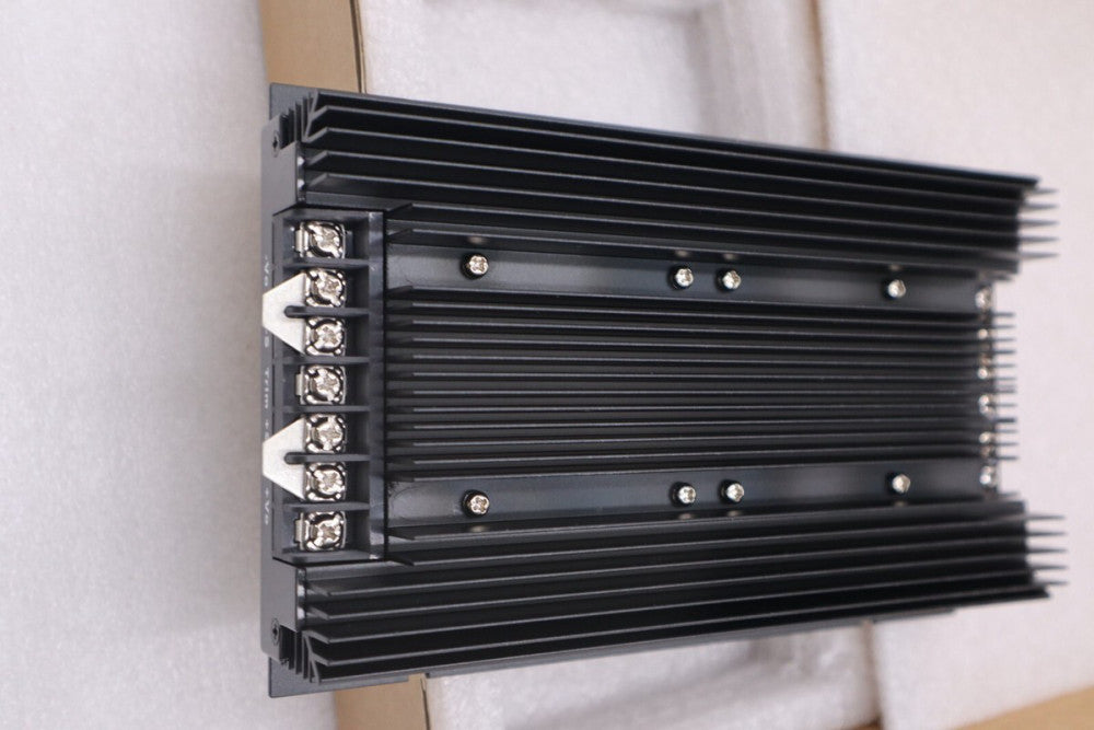 NEW IN BOX CUI INC VFK400W-Q48-S12 / VFK400WQ48S12 STOCK H209