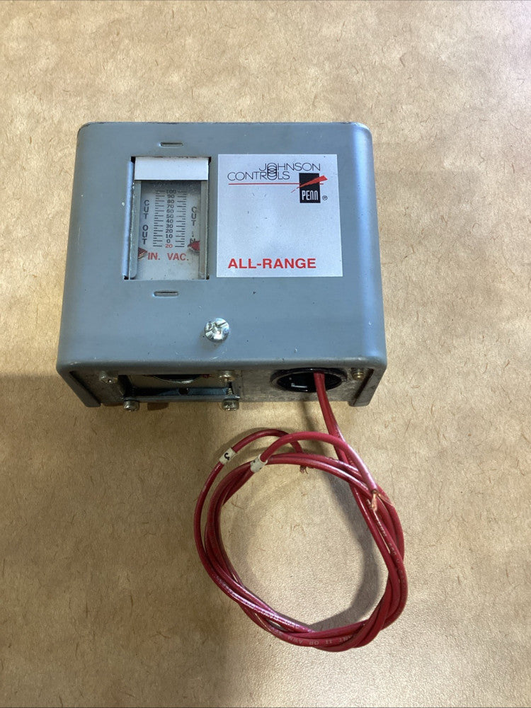 JOHNSON CONTROLS P70AA217 SWITCH