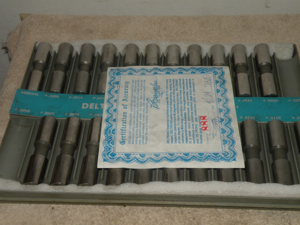 Deltronic "Half-Thou-Set" Gauge Plugs .7300-.7415 (Missing 2 Plugs) .0005 Steps