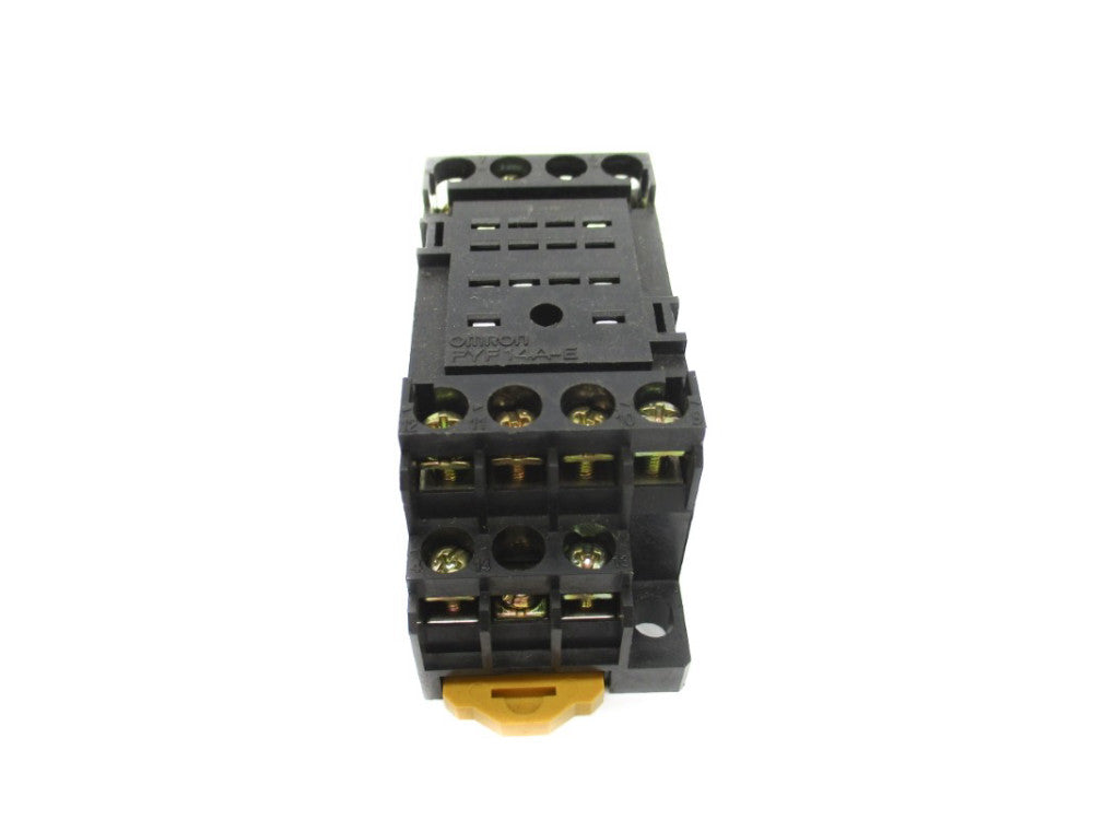 OMRON PYF14A-E 250VAC 5A NSNP