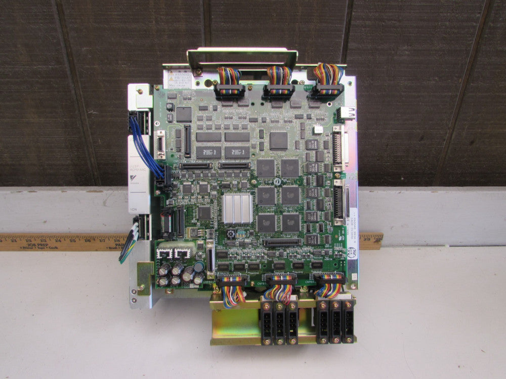 YASKAWA CACR-SV3AAA MOTOMAN 6-AXIS SERVO CONTROLLER 220VAC 3PH XLNT USED TAKEOUT