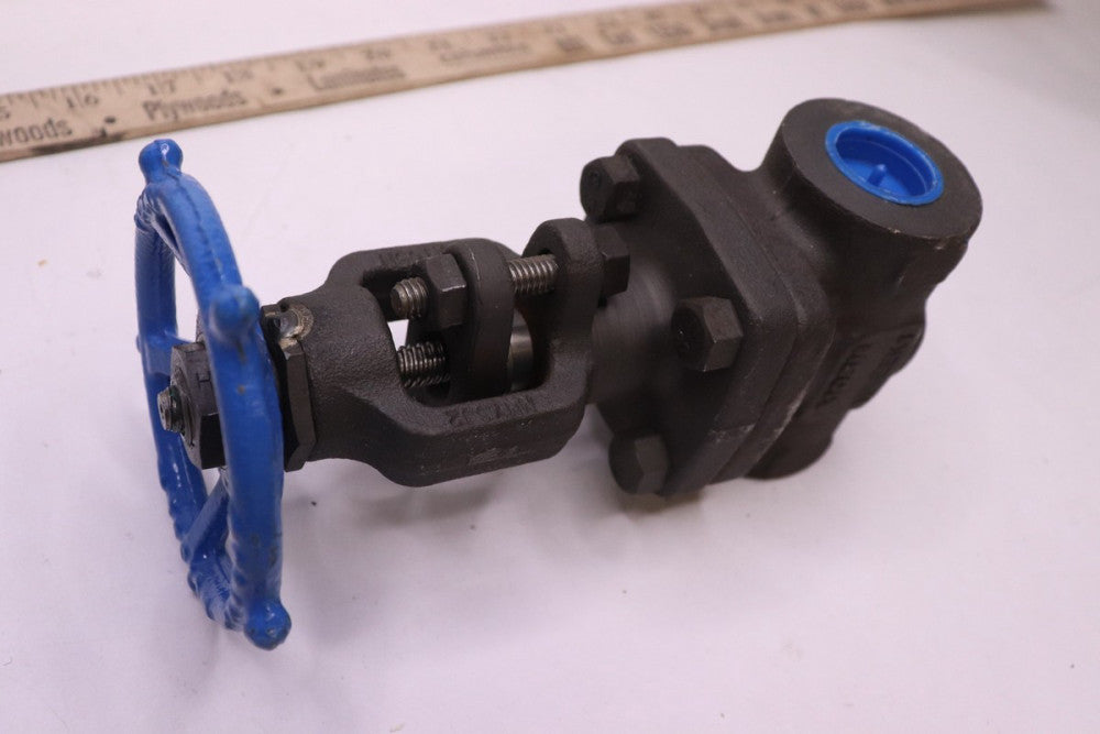 Velan Full Port Socket Weld Gate Valve Forged Steel 3/4'' VW2064B02TYF  