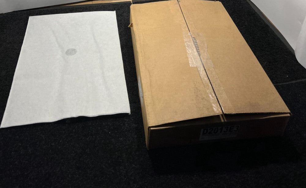 (QTY 100) Cellucap D2013E3 20.5 x 13.5 Filter Envelope with 1.5 in Hole, White