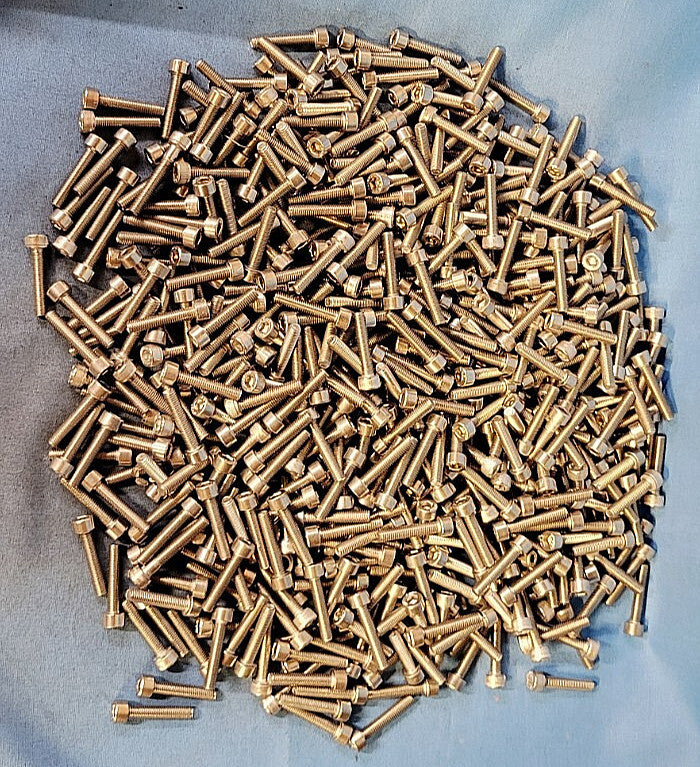 SOCKET HEAD CAP SCREW M5-0.8 X 25MM STAINLESS STEEL **LOT OF 500**