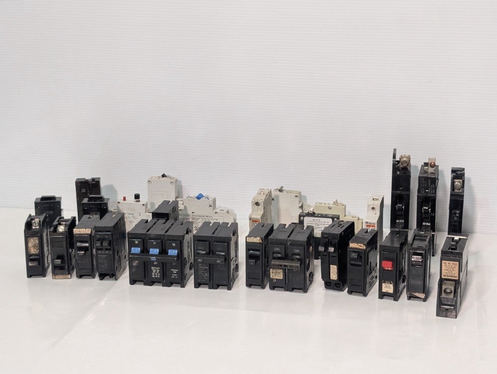 Assorted brands various models circuit breaker lot, 1P/2P/3P 10–50A 120/240V